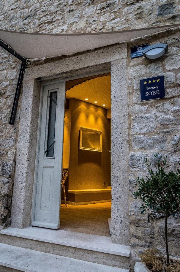Diocletian Luxury Room Split Bagian luar foto
